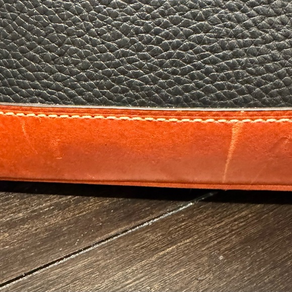 Dooney Bourke Backpack! Awesome bag!! - Picture 2 of 10